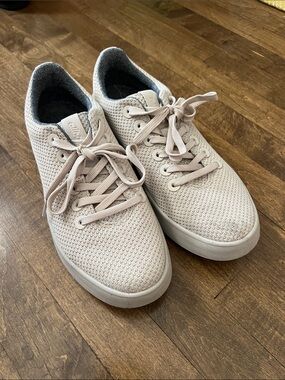 allbirds in Stone Beige